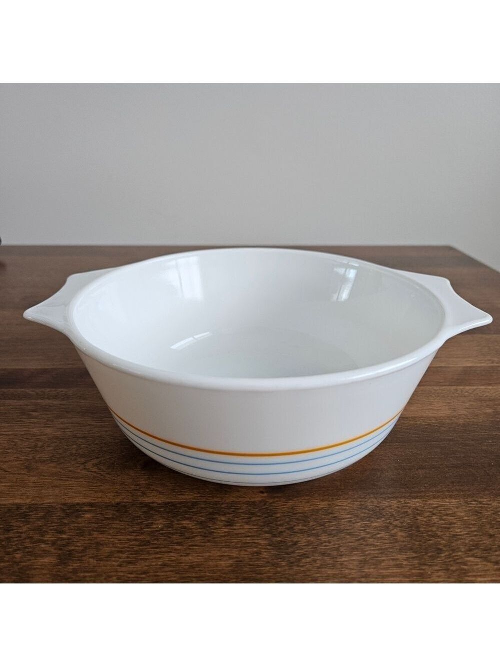 Vintage Pyrex England "Zoom" series casserole dish/serving bowl